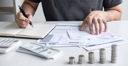 Saldar deuda en un solo pago versus pagar en varias cuotas