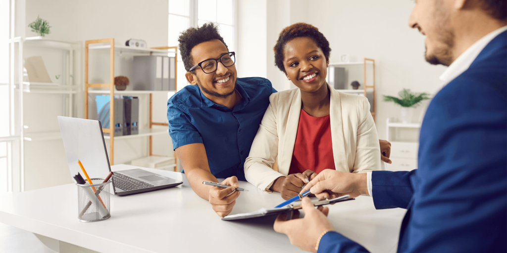 ¿Cómo me ayuda mi asesor Templaris con un refinanciamiento?