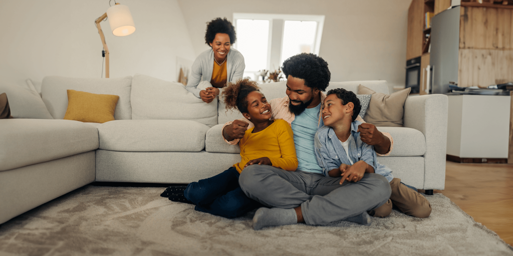 Cómo la superación de una deuda ayuda al núcleo familiar